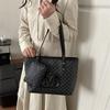 Slack Bag Commuter Women's Spring New Popular Fashion Shoulder Bag Large Capacity Hand Bag