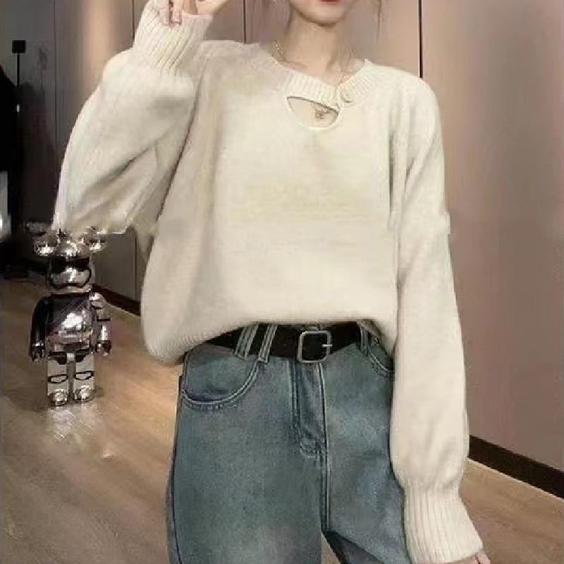 Autumn and winter new sweater women's lazy style retro hollow knitted sweater with gentle bottoming shirt top