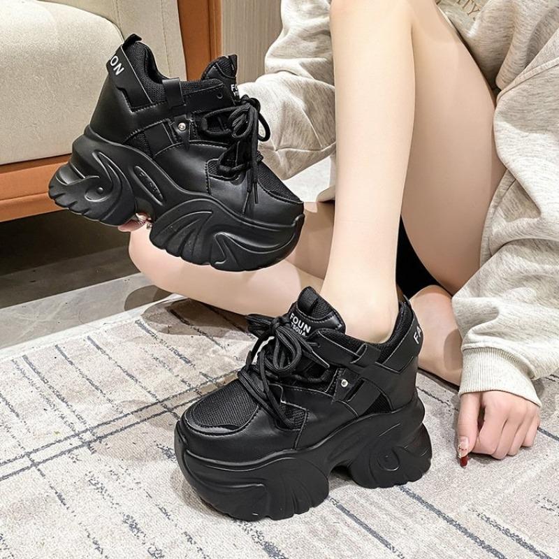 Fashion Luxury Sneakers Women Lace Up Round Toe Flat Casual Shoes work Mesh Hollow Outs jogging Shoes Outdoor Sports Shoes Woman