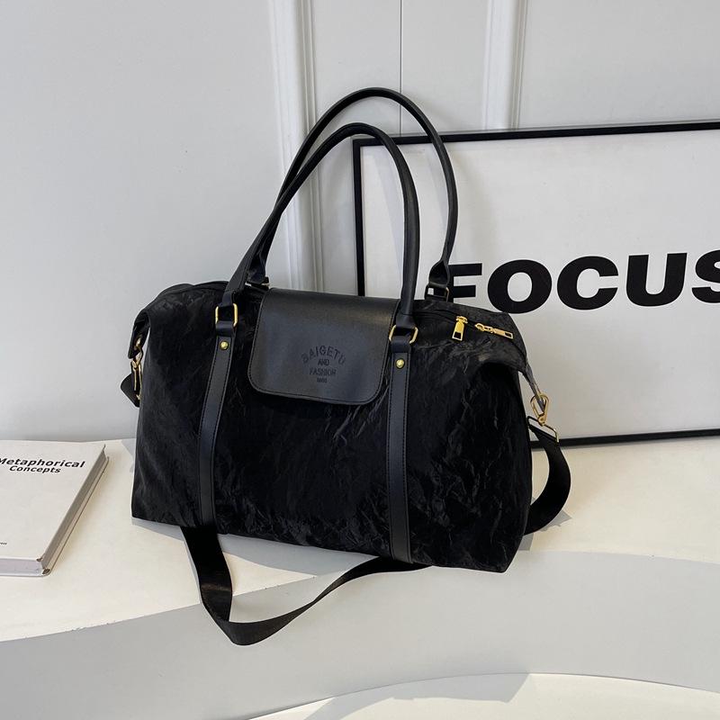 

Large Capacity Multifunctional Travel Bag - Handheld & Shoulder for Business and Fitness Trips чёрный