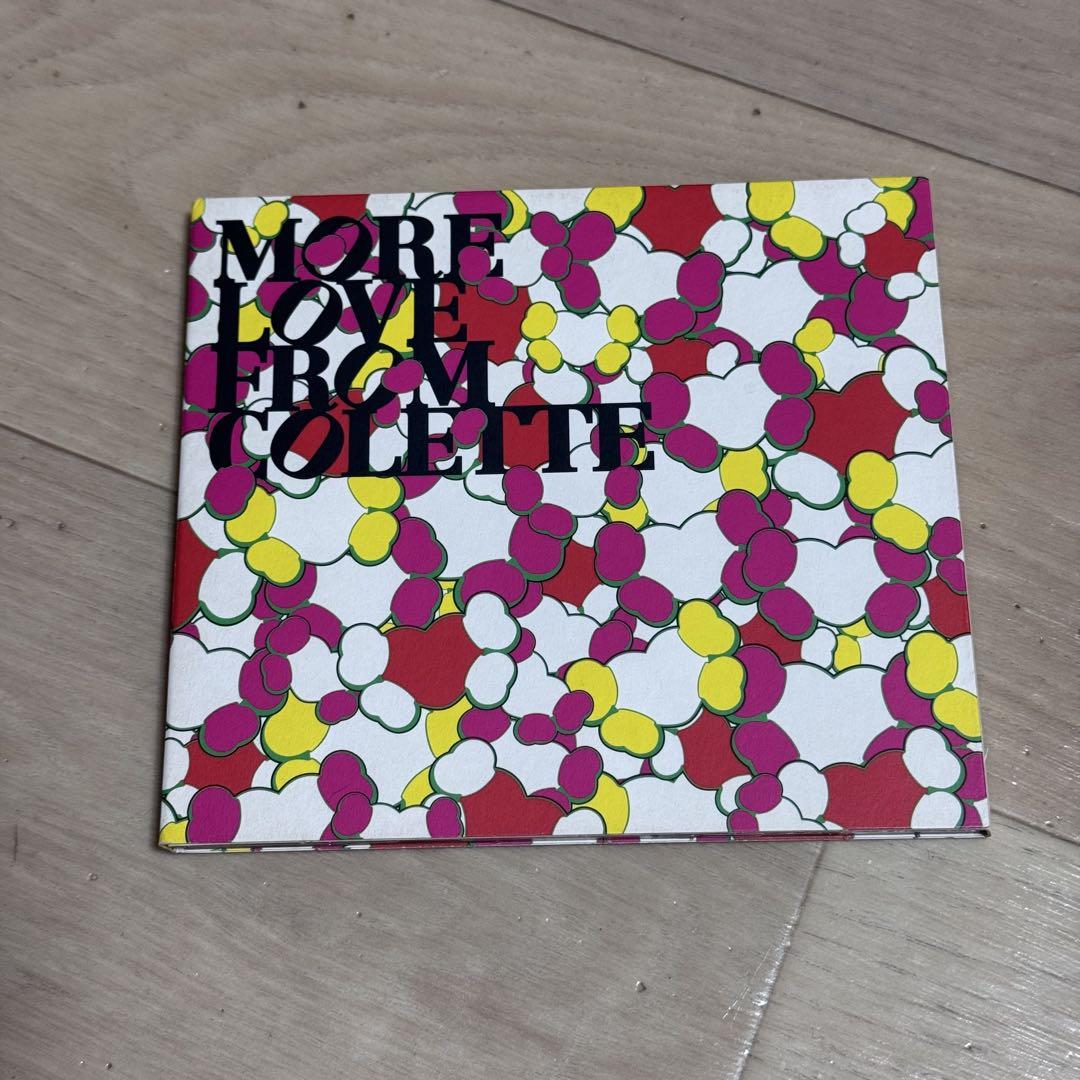 

[USED] kaws x colette more love from colette