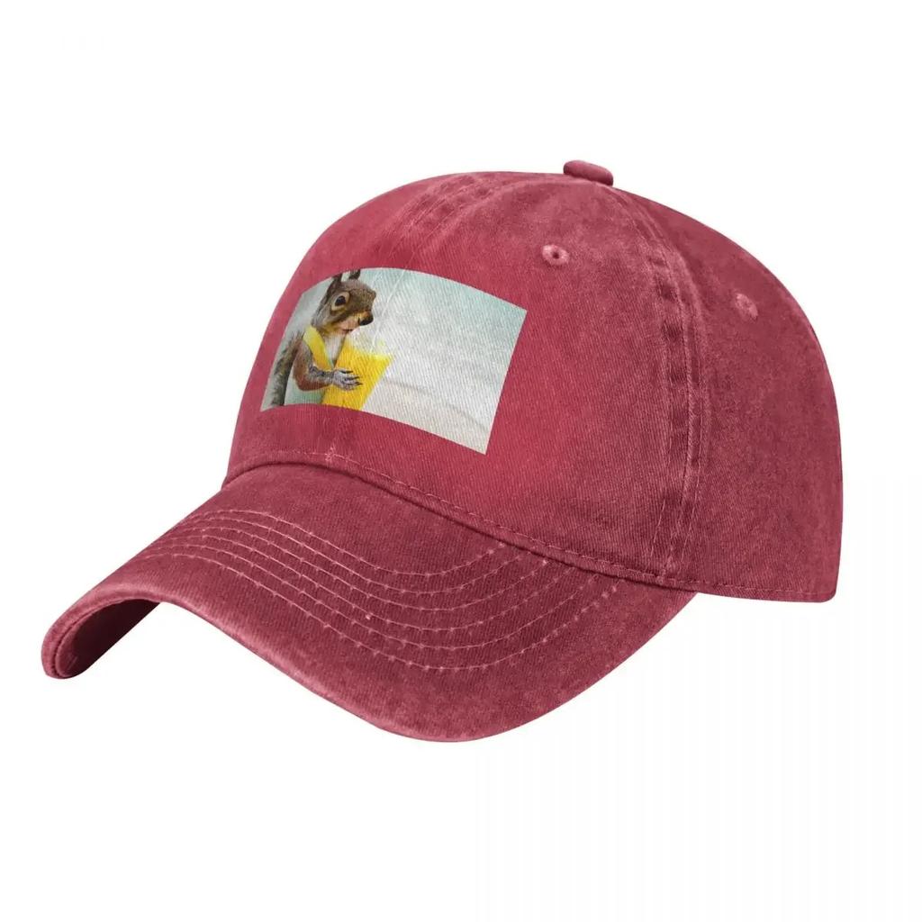 Squirrel On The Beach Baseball Cap party Hat Luxury Hat Women Hats Unisexs