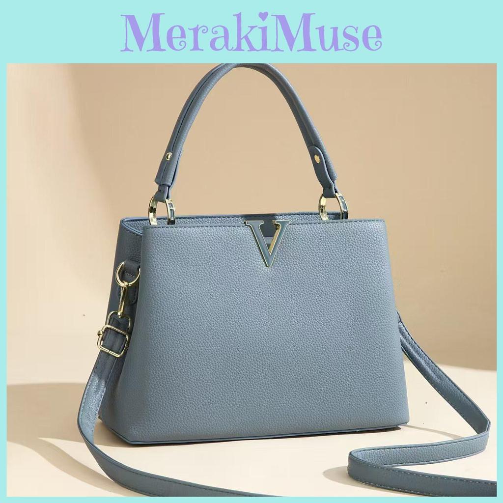 Sophisticated Pu Water Bucket Handbag With Zipper Closure And Inner Divider For Office And Casual
