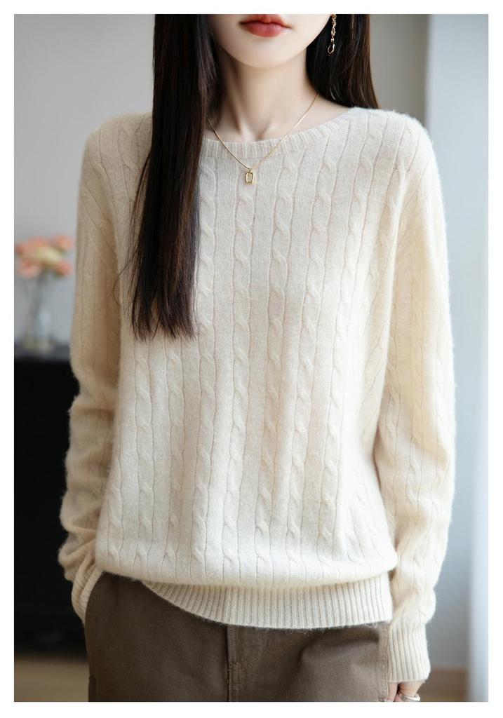 Women's Cable Knit Round Neck Pullover Sweater - Long Sleeve Knitwear for Autumn and Winter