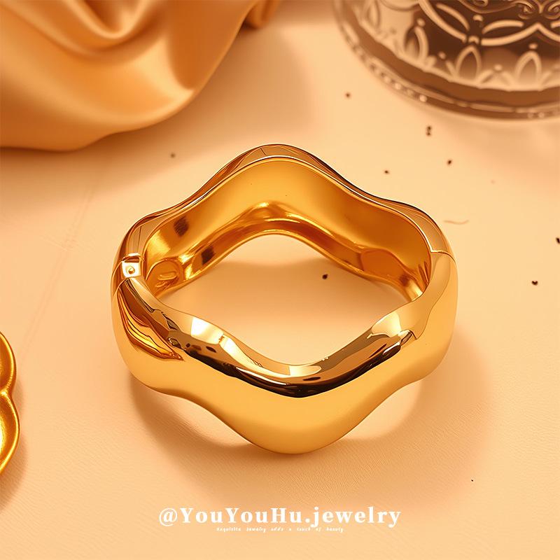 Европейский и американский асимметричный блестящий модный браслет с изогнутым дизайном