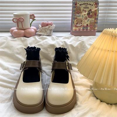Rundkopf Britischer Stil Retro Flachmaul Ein-Wort Einzelne Schuhe Plateau-Höhenerhöhung Mary Jane Kleine Lederschuhe Damen 2025 Frühling Neue Mode