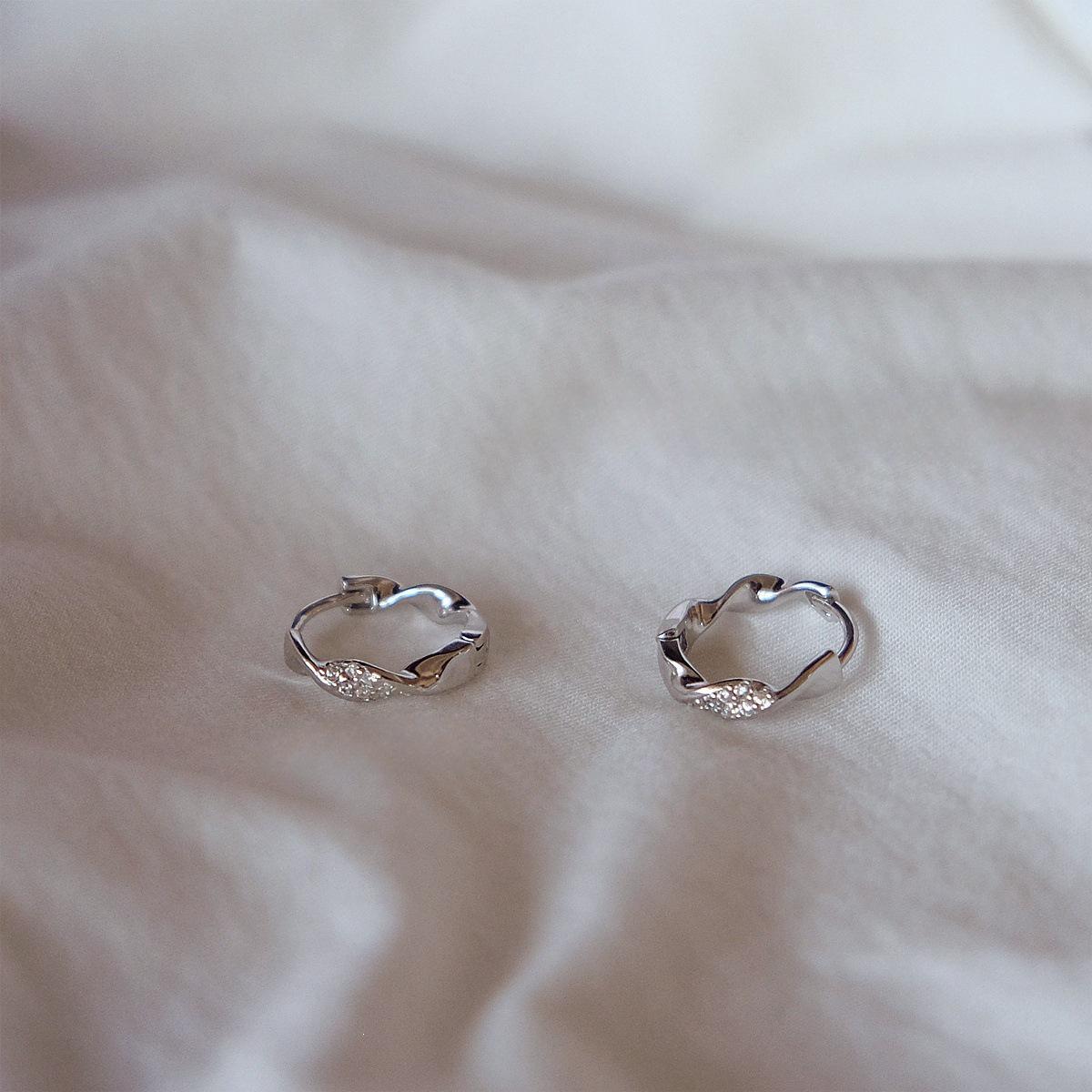 Mobius S925 Sterling Silver White Gold-Plated Zirconia Hoop Earrings for a Daily Refined Look. 925 Silver