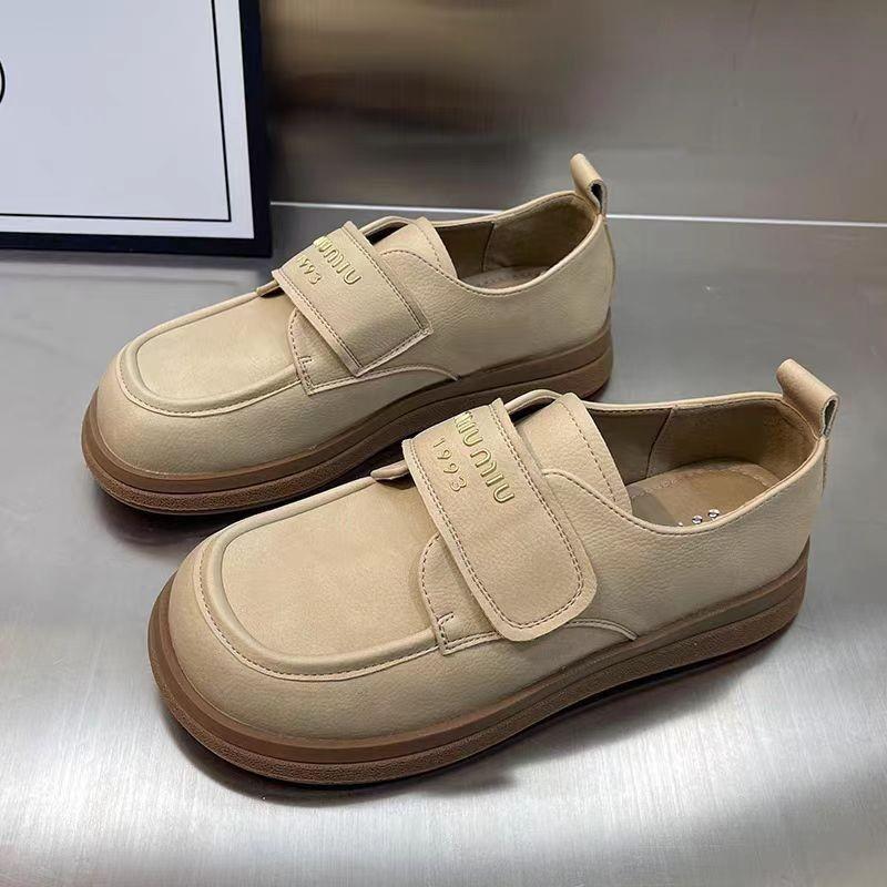 Cu fusta Pantofi retro din piele Mici Pantofi versatili pentru femei cu o singura pedala Mocasini cu talpa moale Velcro