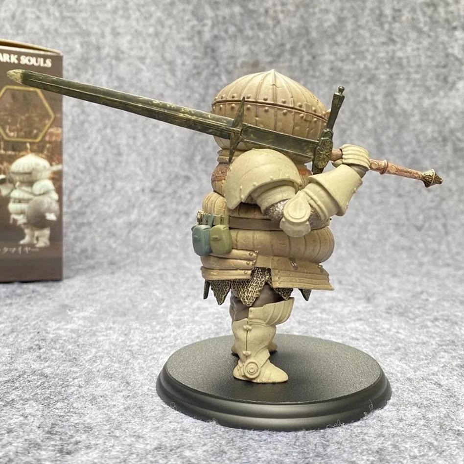 Spirits Q Collection Dark Souls Siegmeyer of Catarina PVC Figure Collectible Model Toy gift
