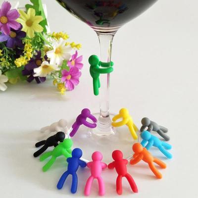 12Pcs Cocktail Marker Cute Reusable Detachable Fun Silicone Creative Climbing Man Style Wine Glass Marker  Charm Tag Restaurant Supplies