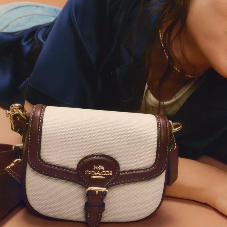 Coach Amelia 17 Logo Snap Closure Canvas And Smooth Leather Saddle Bag Women Saddle Bag Gold Multicolor CR257-IMNAM