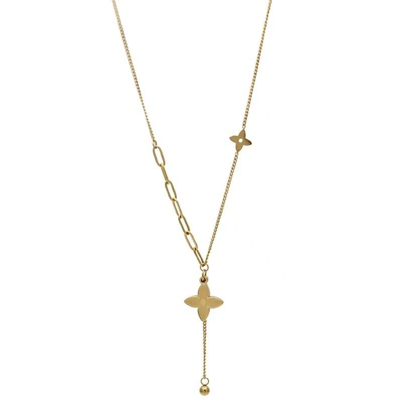 New Arrivalsweater Chain Titanium Steel Four-leaf Clover Necklace Classy Sense Accessible Luxury Women's Tassel Clavicle Chain Accessories