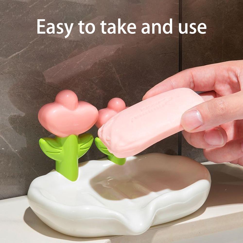 Plastic Flower Soap Box Creative Decor Soap Dish Self Draining Non-slip Soap Holder Cute Storage Soap Rack Bathroom Accessories
