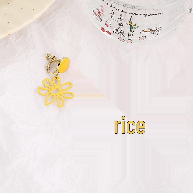 Niche Holiday Style: Temperamental Hollow Yellow Flower Earrings & Mosquito Coil Ear Clips (2022 Trend)
