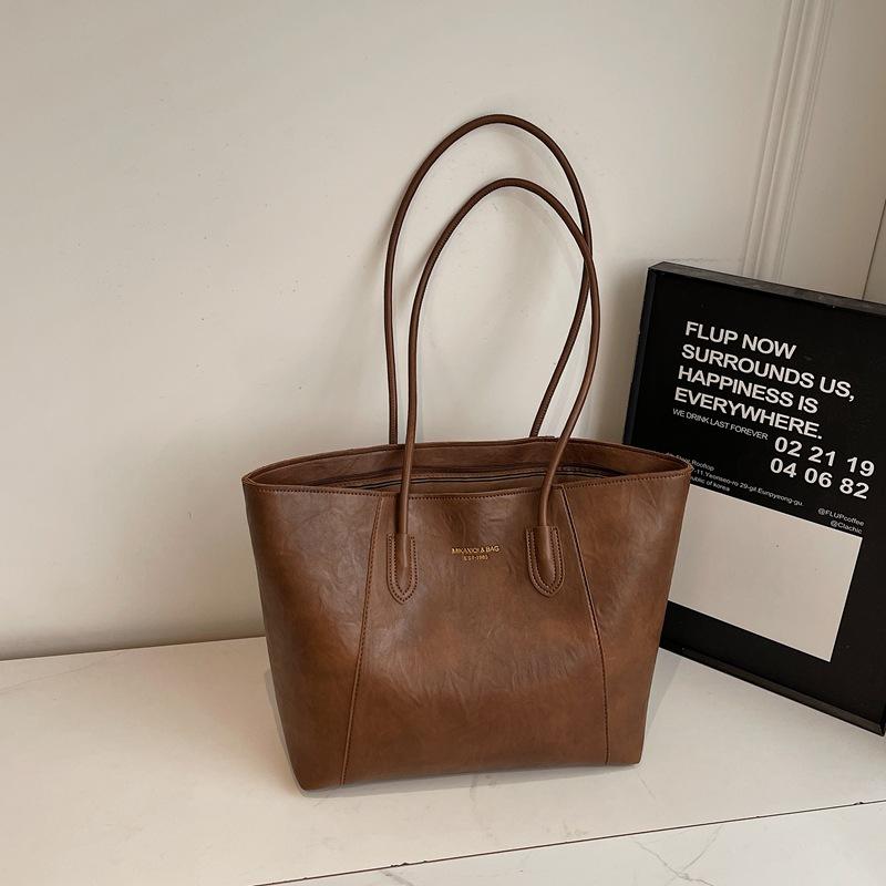 Premium Sense Retro Bag Women's Autumn and Winter 2025 Popular Texture Versatile Shoulder Bag Large Capacity Tote Big Bag