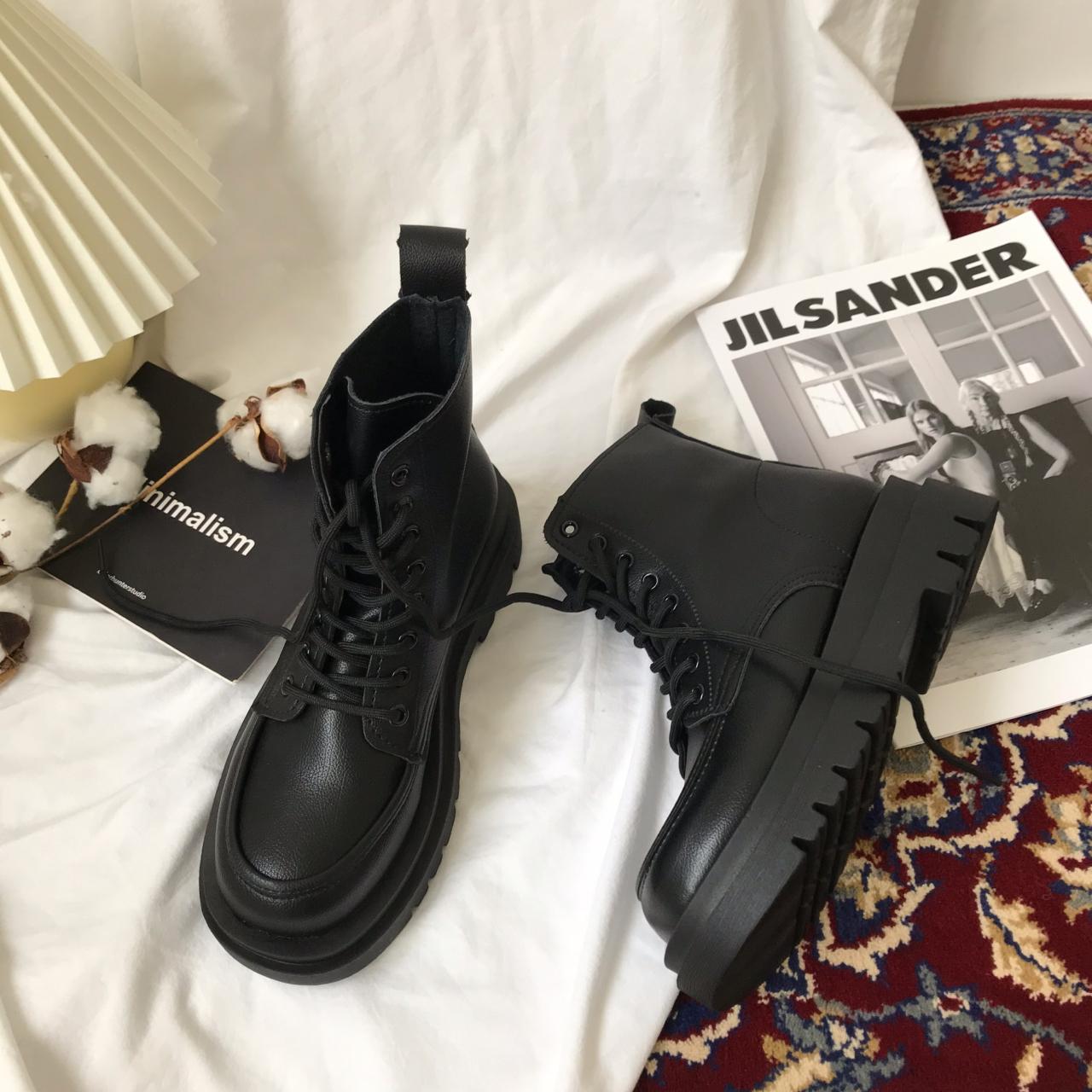 

2024 Мягкие ПУ Ботильоны Женские Мотоциклетные Ботинки На Толстой Подошве Женская Осенняя и Зимняя Обувь Женские Готические Короткие Ботинки 36