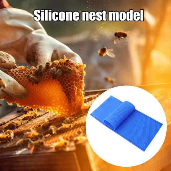 2 Pcs Silicone Beeswax Sheet Beeswax Press Embosser Machine Beeswax Honeycomb Making Mold for Beekeeping Accessory