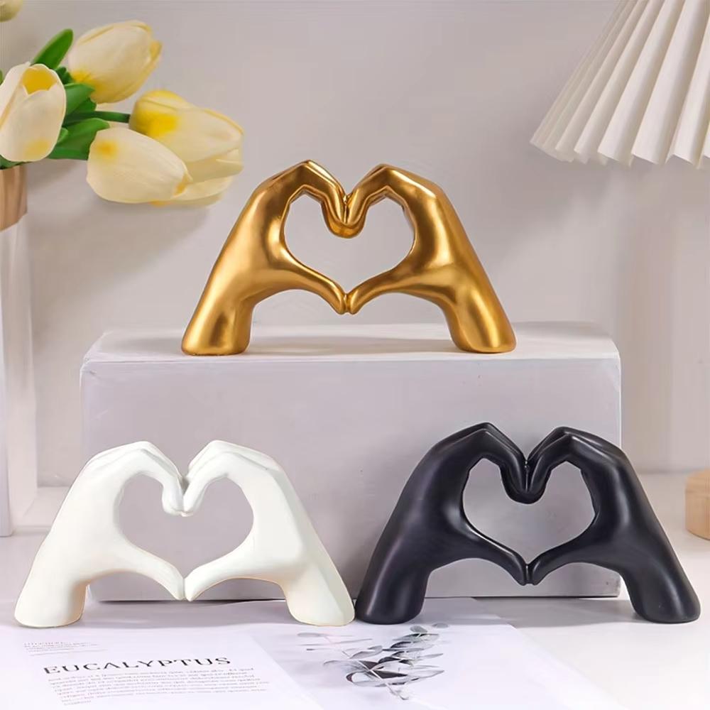 Love Gesture Resin Statues Sculptures Desktop Ornament Sculpture Figurines Simple Art Crafts Office Home Decoration Holiday Gift