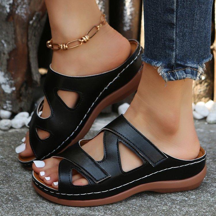 2023 Summer New Roman Sandals Casual Wedge Slippers Hollowed Out Fashion Breathable Women's Shoes