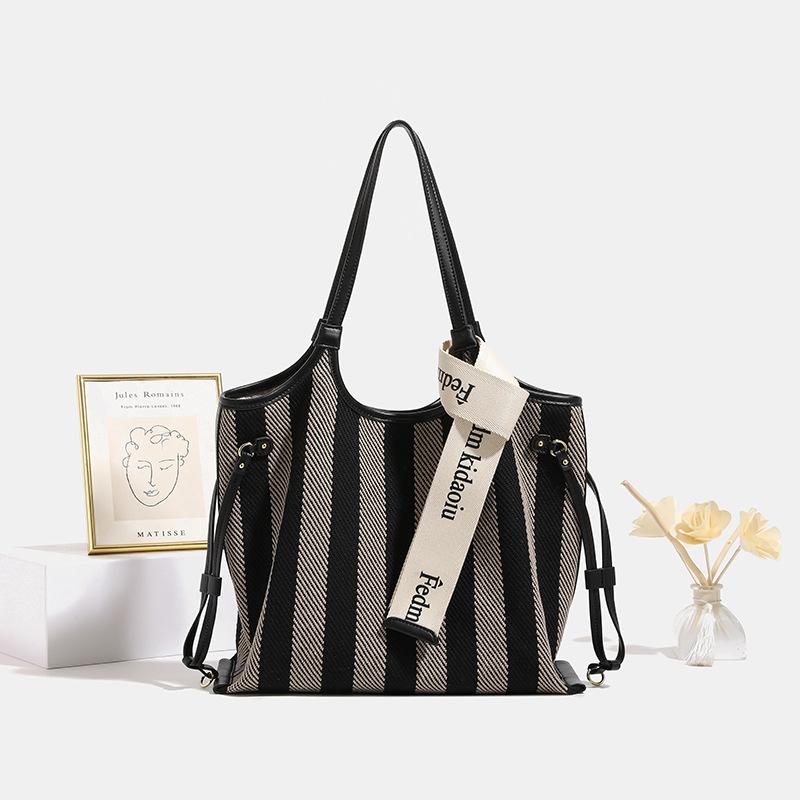 

Premium Sense Bag Fashion Canvas Bag Student Class Large Bag Versatile Large Capacity Commuter Tote Bag чёрный
