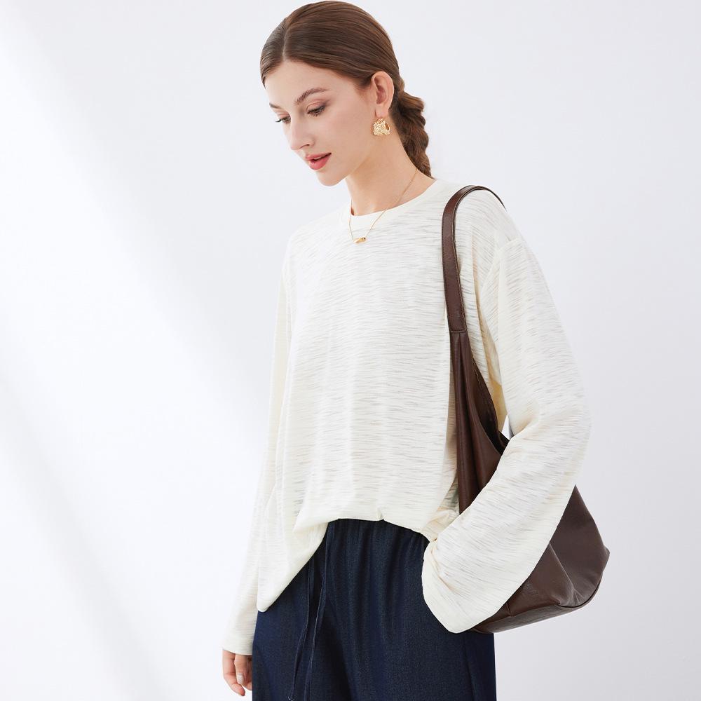 

Women s 2025 Early Autumn Relaxed Long Sleeve Round Neck Top – French Style, Slightly See-Through, Loose Fit. Large абрикосовий