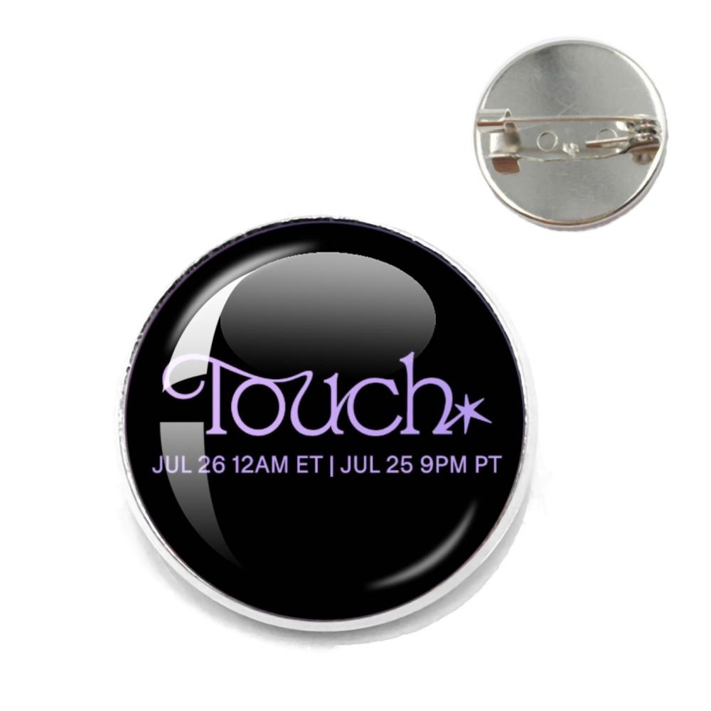 K- KATSEYE Creative Metal Pins Funny Brooch Katseye Korean Girl Band Badge Backpack Hat Accessories Jewelry Decoration Fans Gift