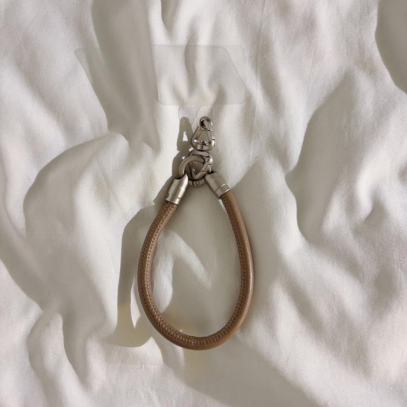 Triangle Buckle Rope Bracelet, Mobile Phone Case, Lanyard, Short Lanyard, Wristband Type Universal.