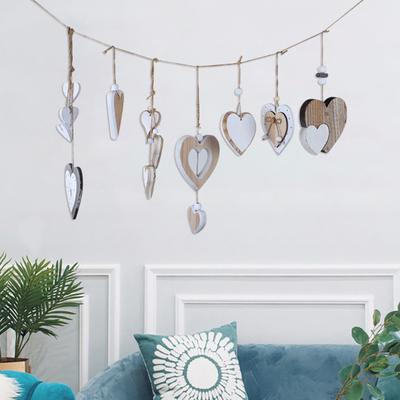 Pretty Heart Sign Stylish Texture Hanging Exquisite Wood Sophisticated Heart Sign for Home