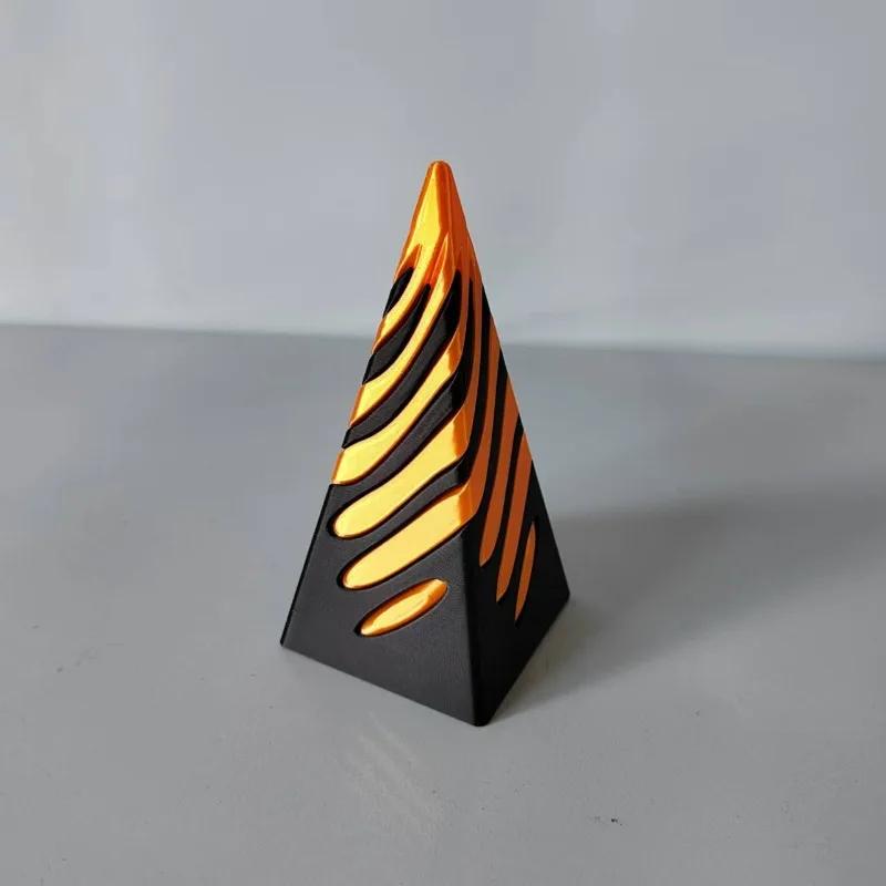 3D Printed Stress Relief Gyro Large 12cm Cone Pyramid Creative Stress Relief Souvenir Home Decor Gifts Accessoires Miniatures