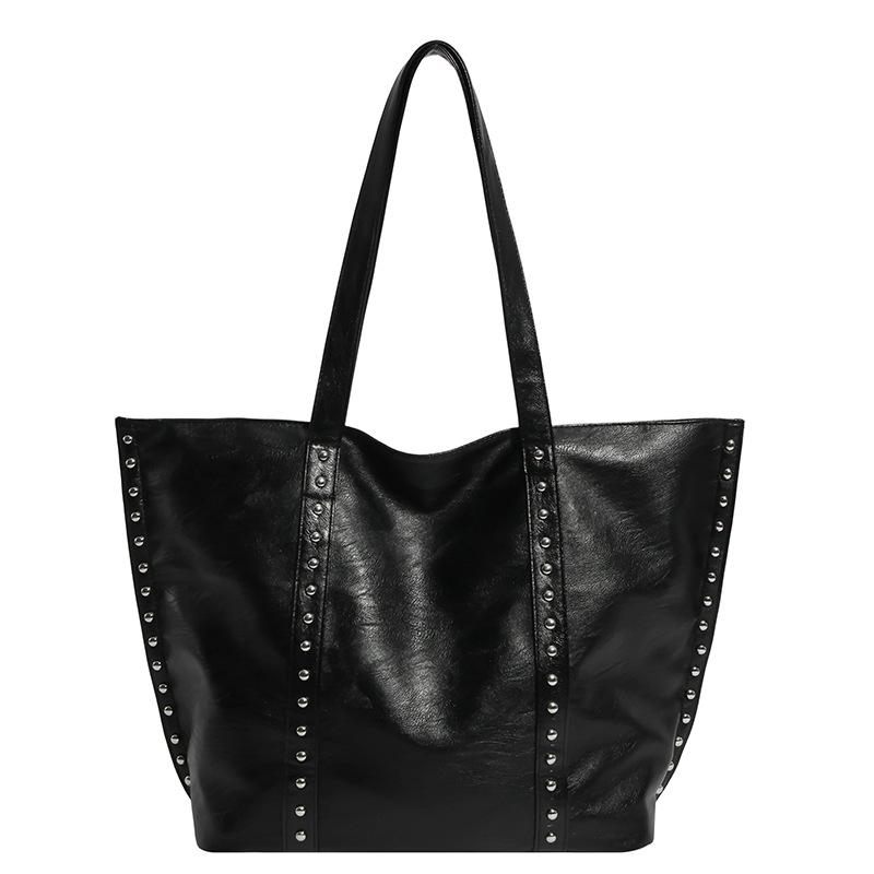 Popular Large-capacity Bag, Retro Rivet Tote Bag, Fashionable Single-shoulder Underarm Bag