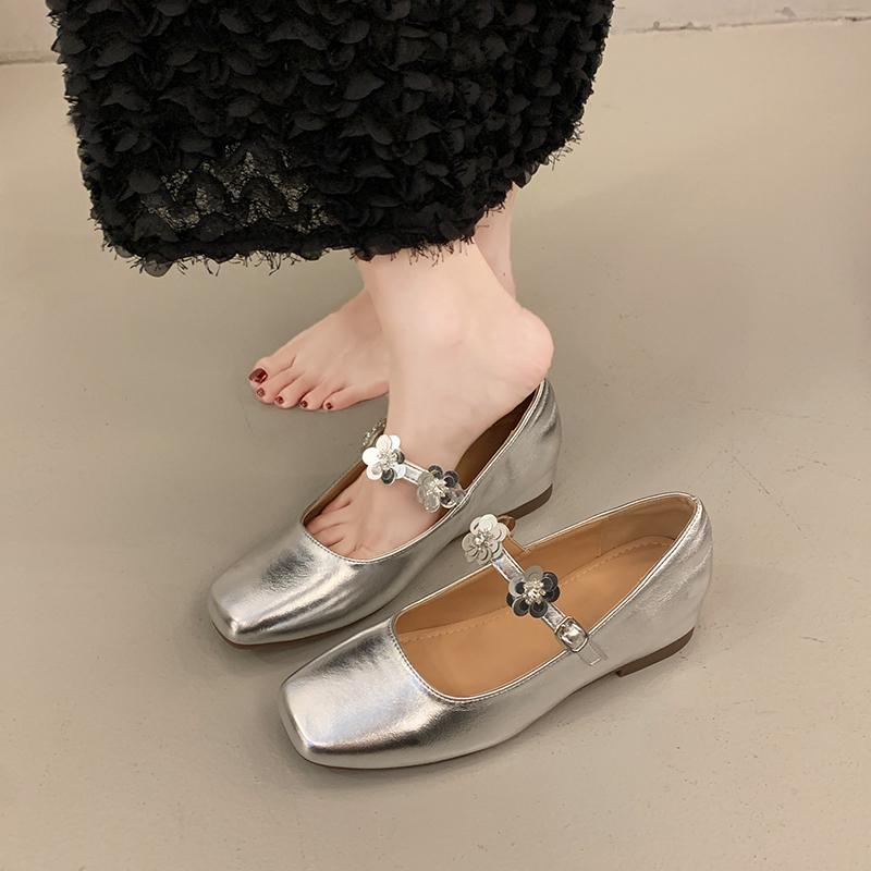 

Модные туфли на плоской подошве с внутренней платформой, новинка осени, квадратный носок, мелкий вырез, пайетки, ремешок-слинг, противоскользящие, износостойкие, низкие 40 серебряный