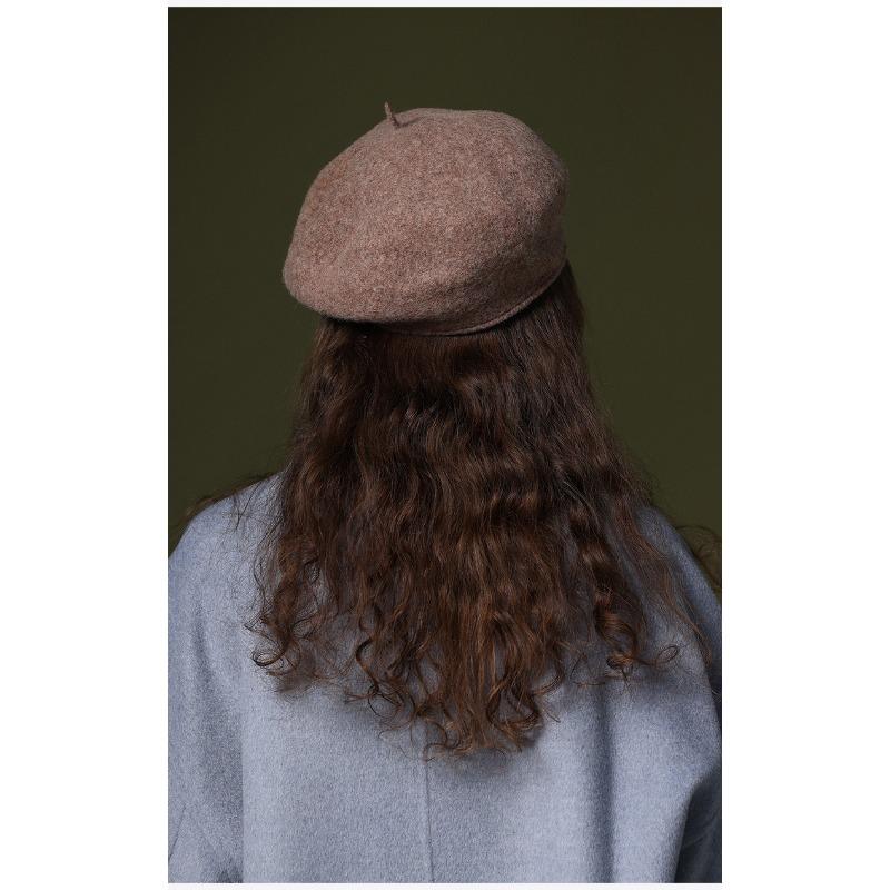 New autumn and winter beret, women's wool fashion versatile Japanese painter hat, windproof and warm cloud hat