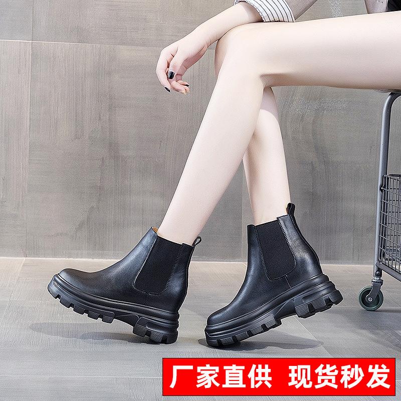 Women's Boots Autumn 2025 New Martin Boots Women's British Style Winter Women's Shoes Velvet Cotton Boots Thin Round Head Cigarette Boots