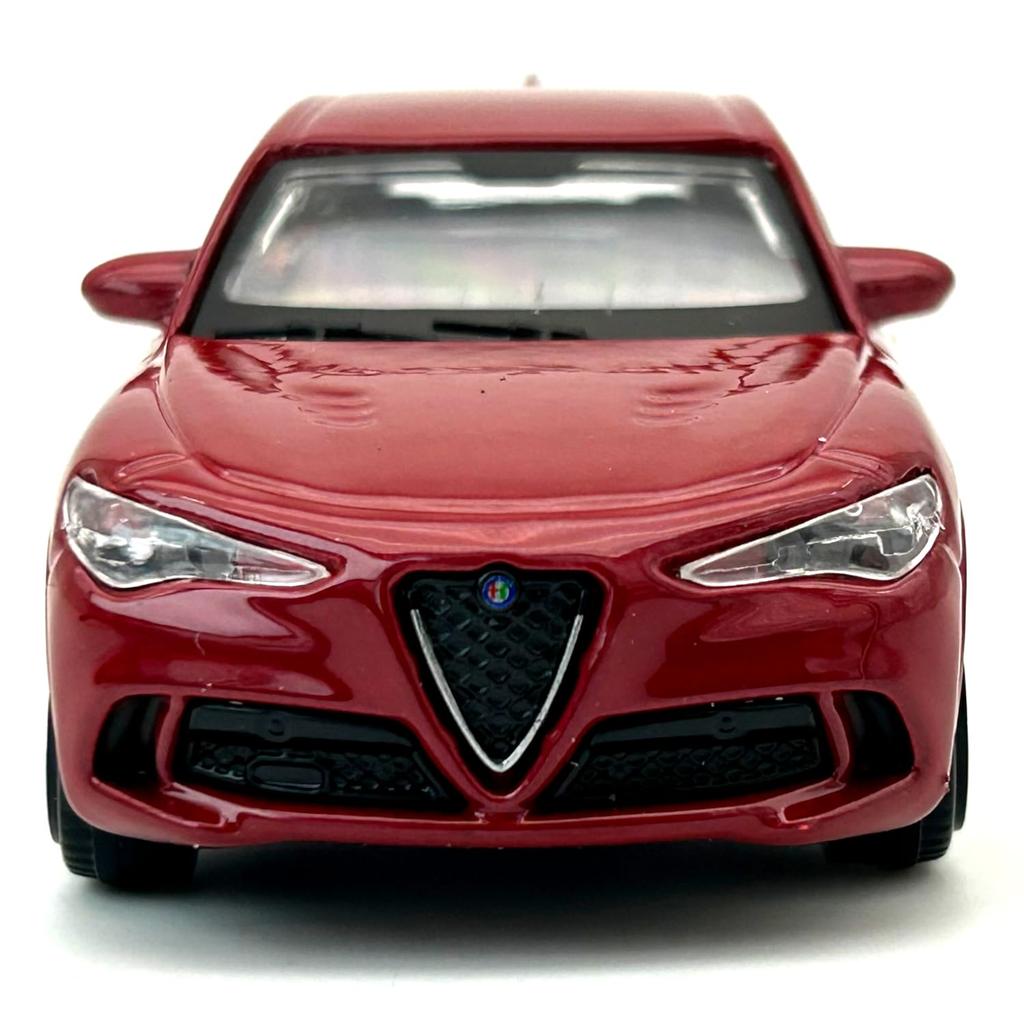 Bburago Scale Alfa Romeo SUV Stelvio Q4 Quadrofoglio V6 BI TURBO 510hp 2017 1/43 (Red) [Used]