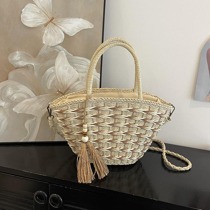 Women's Woven Rattan Shoulder Bags  Crossbody Bag  Feminine Bags  Handmade  Sweet Tassel  Beach  Seaside  Summer