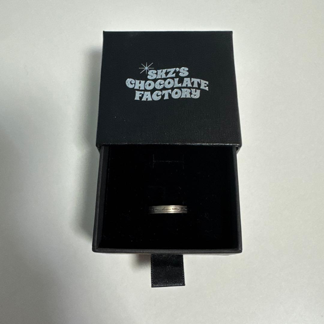 

[USED] StrayKids Ring