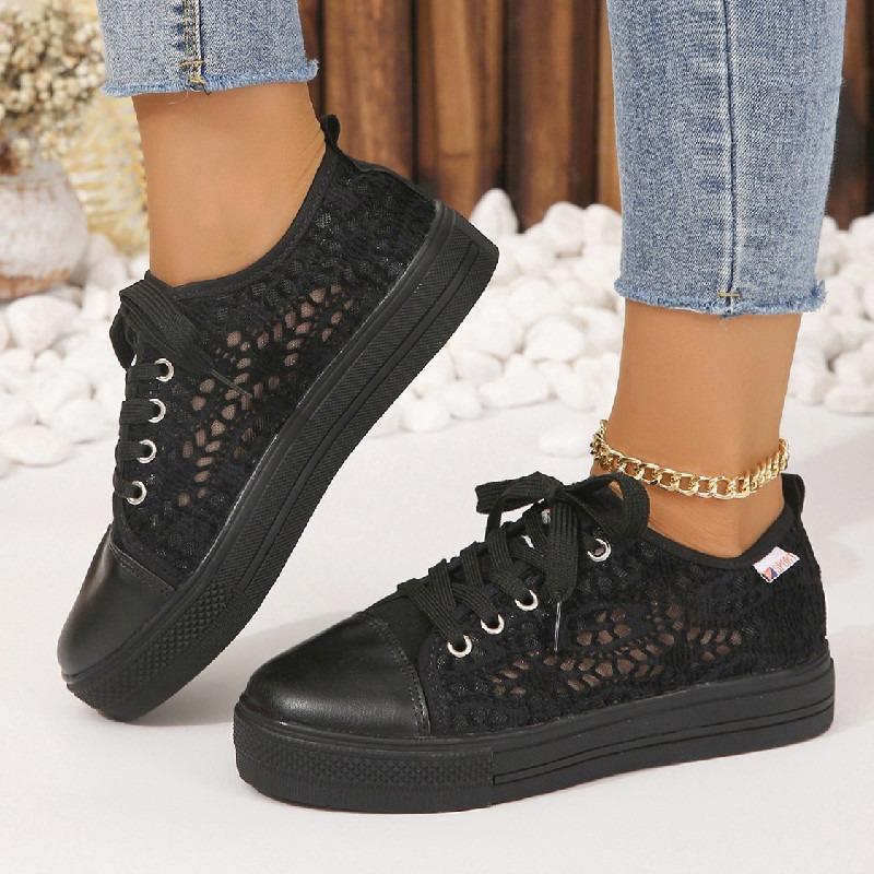 Casual single shoes women's autumn new round head lace casual flat white shoes