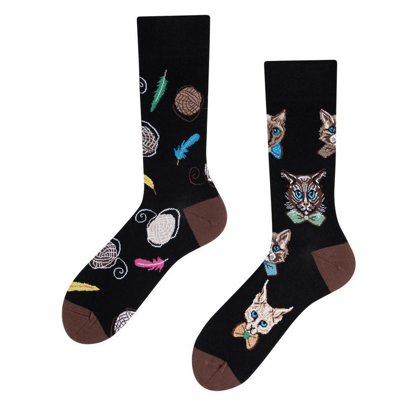 Creative and Fun Cartoon AB Trendy  Asymmetric Mandarin Duck  Men's and Women's Cotton Socks Medium High Socks
