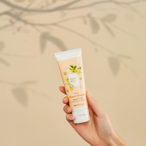 Sabai Arom Hand Cream, Royal Thai Flower Scent