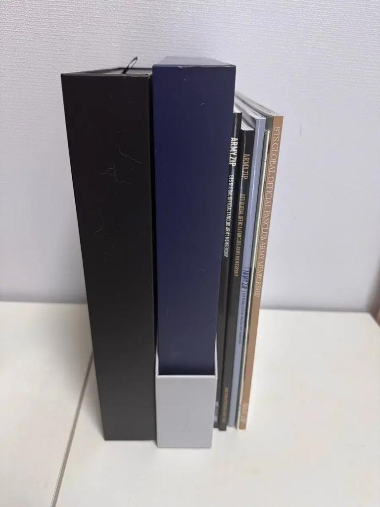 BTS (Bangtan Boys) ARMY.ZIP Membership Set