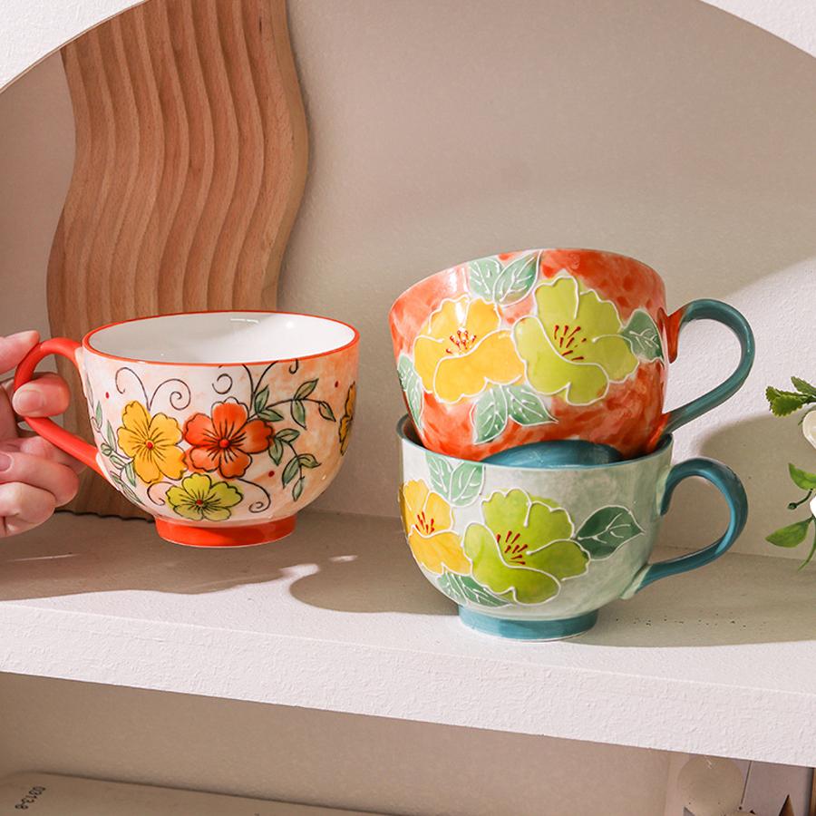 Rustikale handbemalte florale Keramik-Frühstückstasse, 500 ml Fassungsvermögen, Kaffeetasse mit buntem floralem Muster, Haushaltsmilchtasse