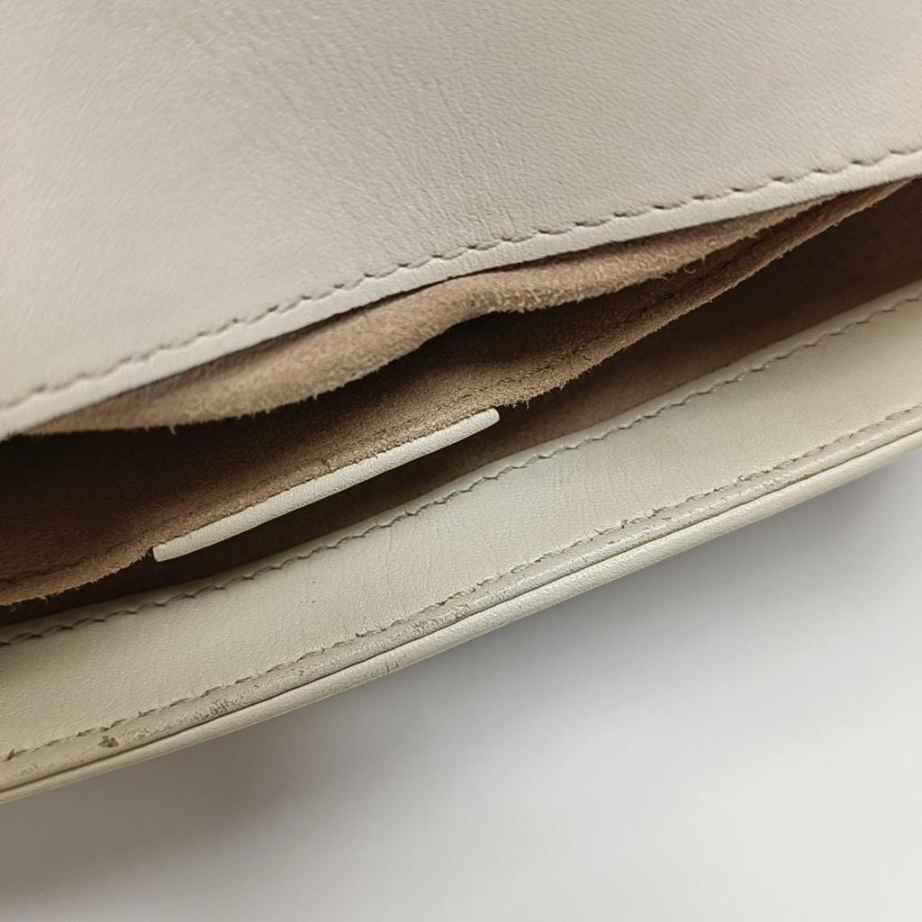 [Pre-Owned] Gucci GG Marmont Matelassé Mini Bag 'White' - Good #PGO5JP