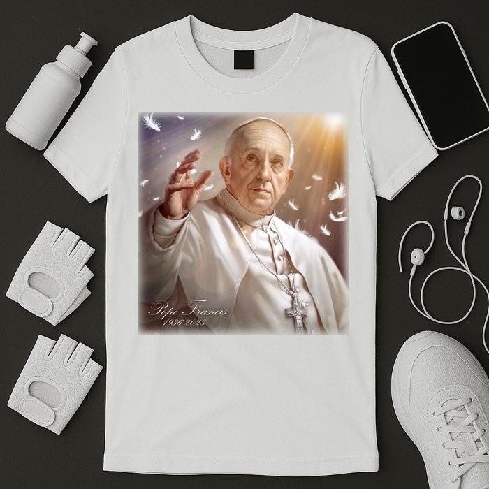 Pope Francis 1936-2025 Memorial T-Shirt Unisex T-Shirt XL