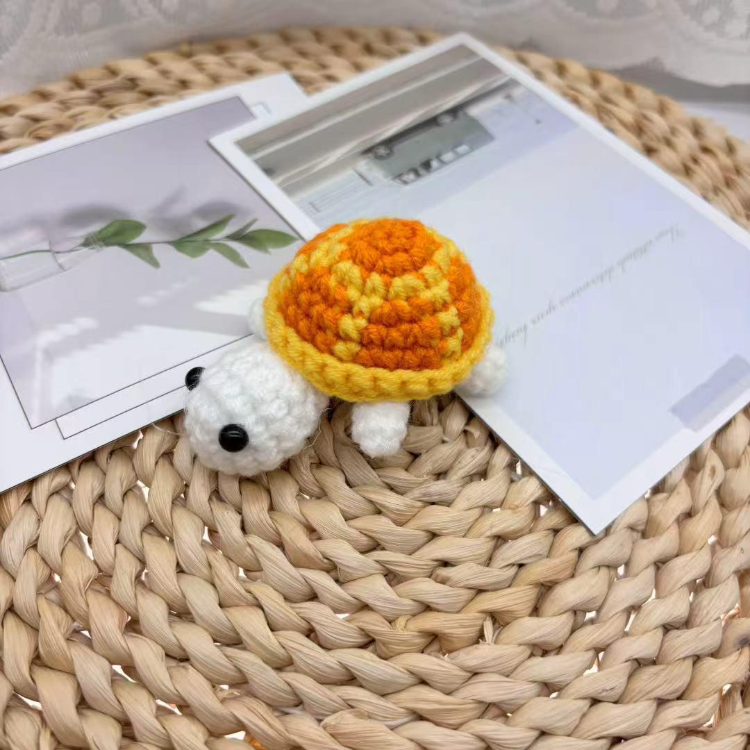 Mini Crochet Wool Turtle Keychain - Cute DIY Accessory Doll Without Keychain