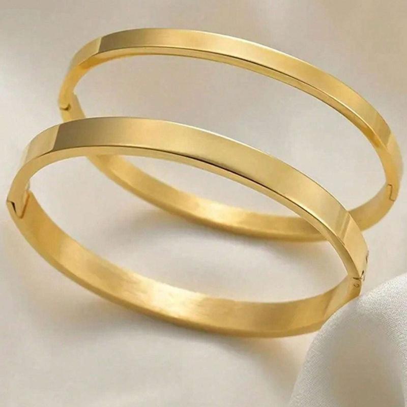 Couple's Titanium Steel Mirror Finish Minimalist Bangle