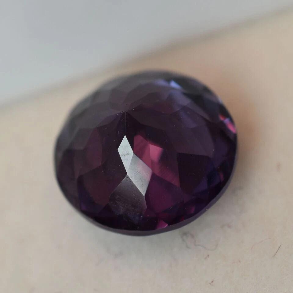 Alexandrite Color Changing Natural 15-16 Ct Round Cut Fabulous Gemstone