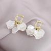 Irregular White Petal Flower Stud Earrings - Fashionable & Versatile Women's Jewelry