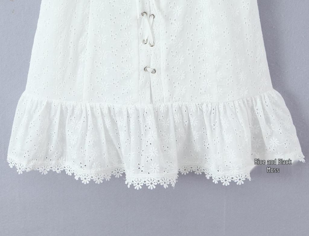 White One-Shoulder Lace Patchwork Slim Summer Dress with Cinched Waist and Short Sleeves
