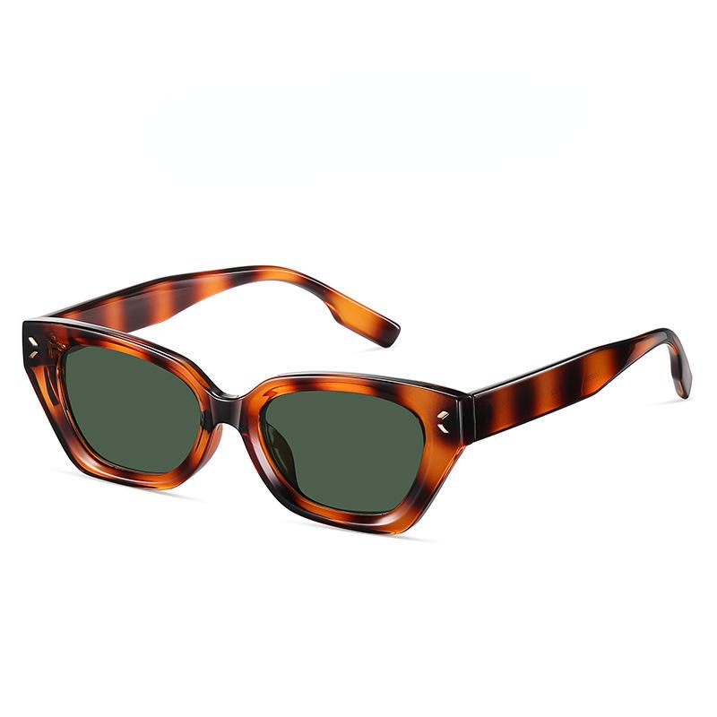 Advanced Narrow Frame Polarized Shades Women TR90 Cat Eye Sunglasses for Prescription Sunglasses Lenses Myopia Driver Goggles