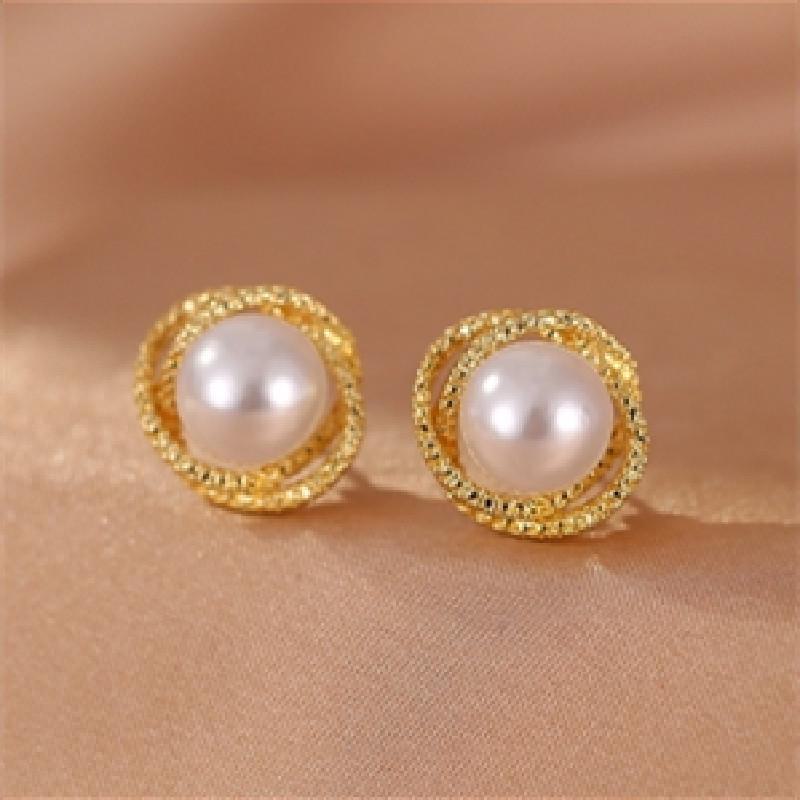 Elegant Imitation Pearl and Diamond-Studded Earrings for Women